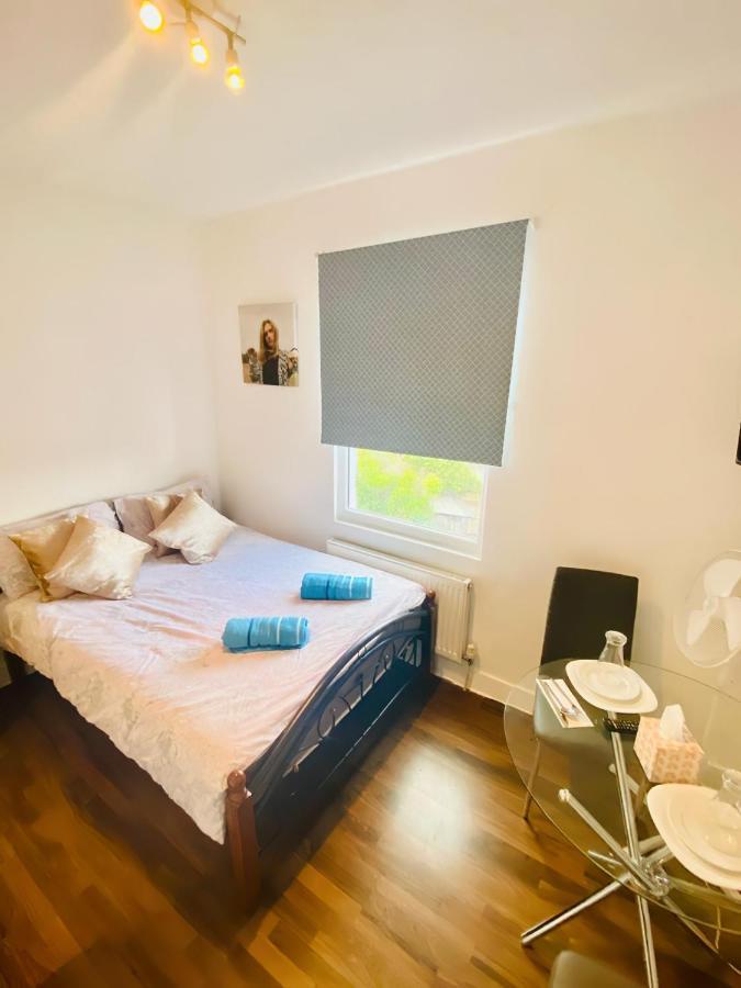 Ferienwohnung One Bed Studio Flat In Central London Exterior foto