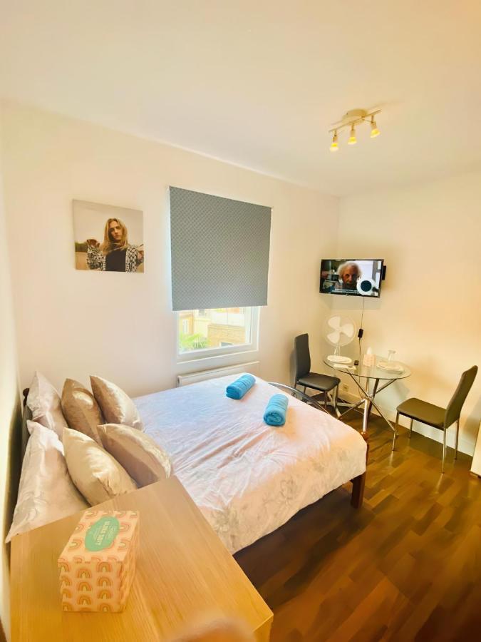 Ferienwohnung One Bed Studio Flat In Central London Exterior foto